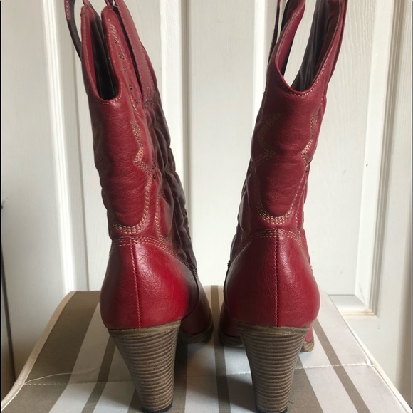 $10 SALE! Womens Red Cowgirl Boots (faux-leather) SZ 8 - Picture 5 of 7